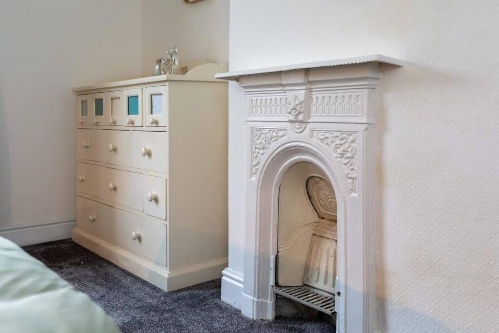 Cosy Home In City Centre Линкълн Екстериор снимка